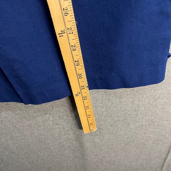 Isaac Mizrahi Live! Stretch Crop Wide Leg with Button Royal Navy Petite 12 - Picture 4 of 9